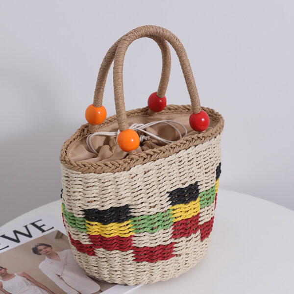 Cute Wooden Bead Portable Straw Weaved Bag Fresh Color Plaid Hand Carrying Woven Bag Fruit Picnic Basket Beach Bag - Image 2