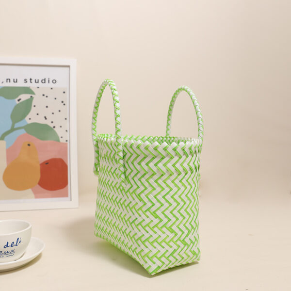 Cute Portable Plastic Woven Bag Fresh Square Straw Bag Vacation Beach Bag All Match Vegetable Basket Bag - Image 2